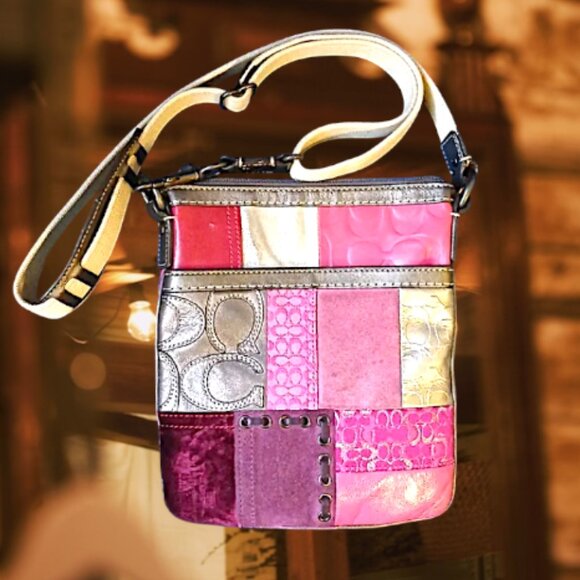 🚨Coach Patchwork Crossbody - Picture 1 of 10